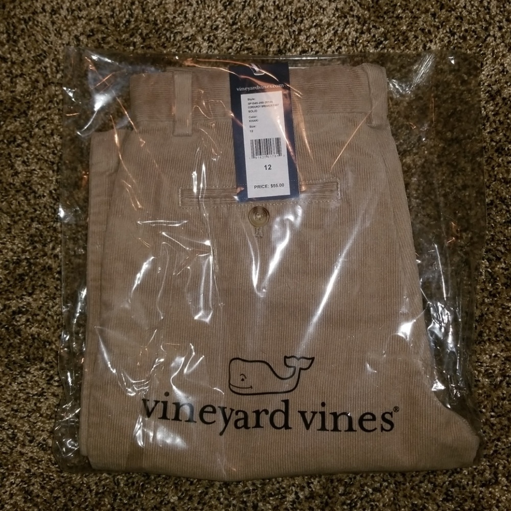 NWT vineyard vines 12 boys khaki corduroy  pants